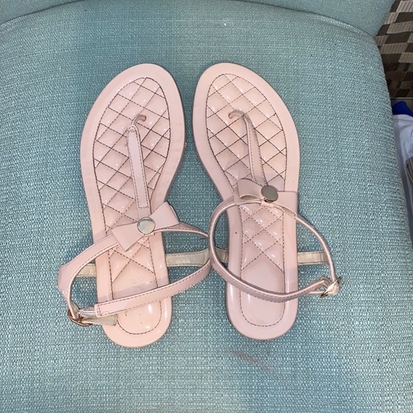 Girls Pink Sandals Size 6 - Picture 1 of 4